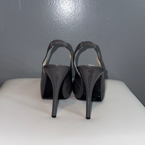 Y2K GUESS Dark Gray Patent Slingback Heels 7 - Picture 6 of 8